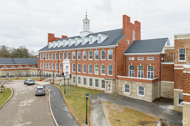 Cunningham Elementary School is a highly rated public school in Milton, MA.
