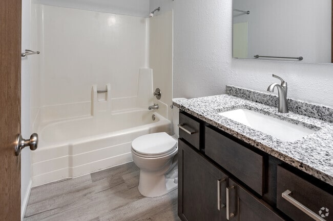 Cedar Square Apartments, Saint Cloud, MN 56304 - photo 3