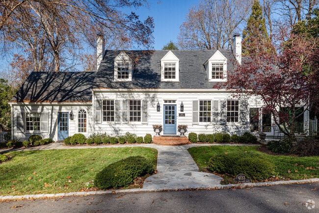 Colonial influences are found frequently in Three Chopt.