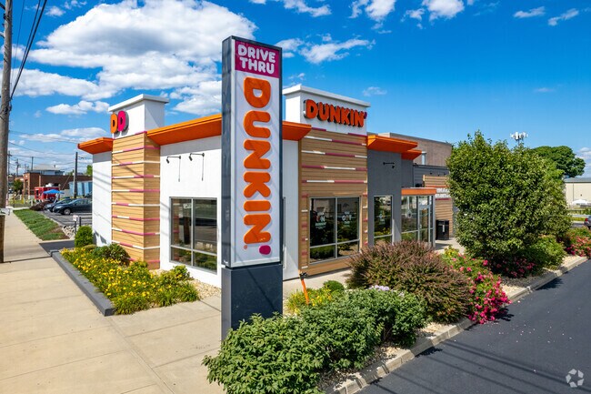 Satisfy your sweet tooth at the neighborhood Dunkin' in Lower South Providence.