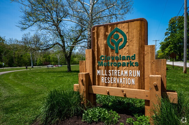 Strongsville's largest park is Cleveland Metroparks Mill Stream Run Reservation.