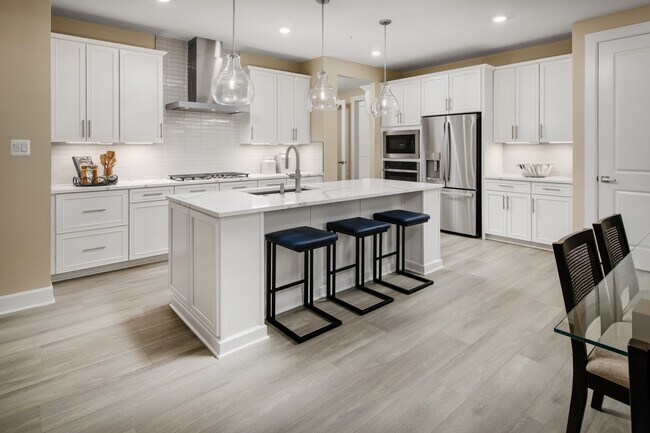 1460 Hydrangea Way, Downingtown, PA 19335 - photo 2