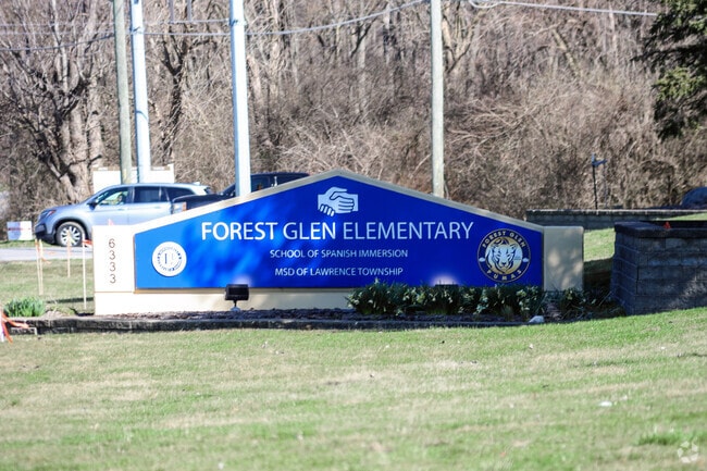 Forest Glen Elementary School
