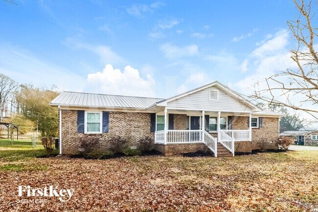 4842 Greenwood Dr, Gastonia, NC 28052 - photo 3