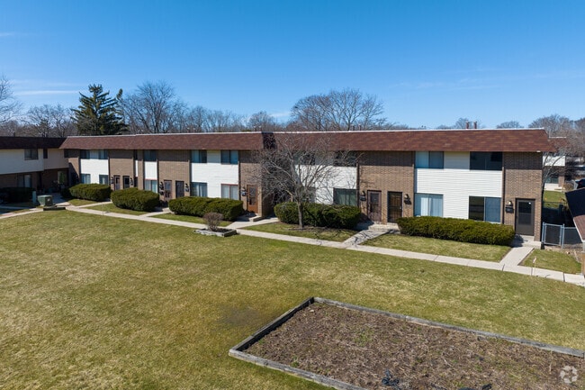 The Heathers Condominiums Bradley Estate Neighborhood