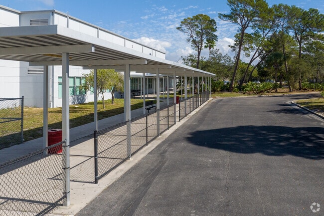 The pick up lane at Martha B King Middle School in Bradenton saves time and eases the transition