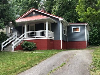 66 Branning St, Asheville, NC 28806