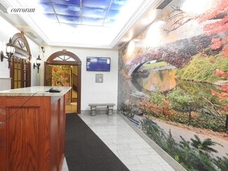 117 W 58th St, New York, NY 10019