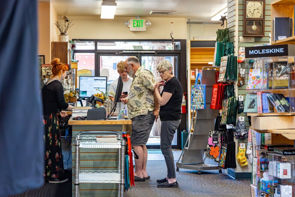 NH_Loomiller_551610_091624_P2_MN_V1