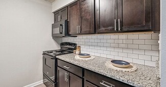 2510 Canterbury Rd, Urbandale, IA 50322