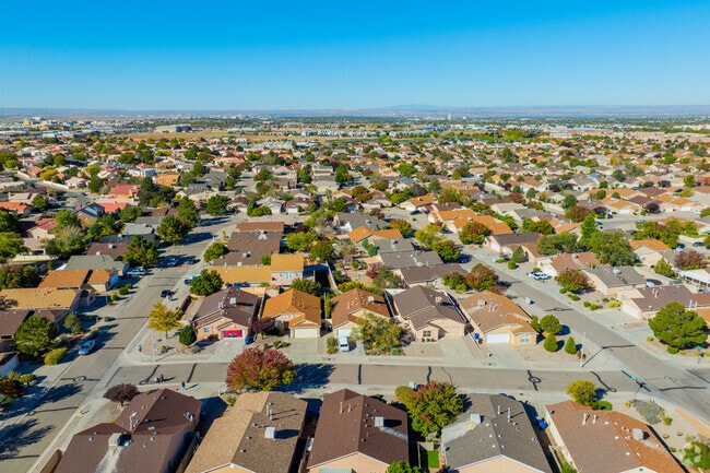 Mirabella offers families a convenient location near major military-related tech employers.