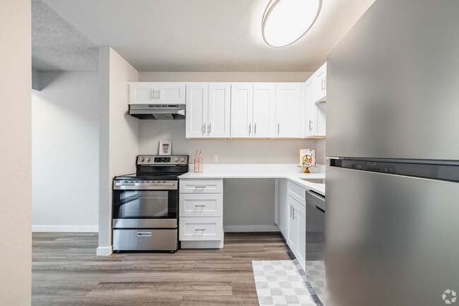 Peak 88 Apartments, Renton, WA 98056 - photo 3