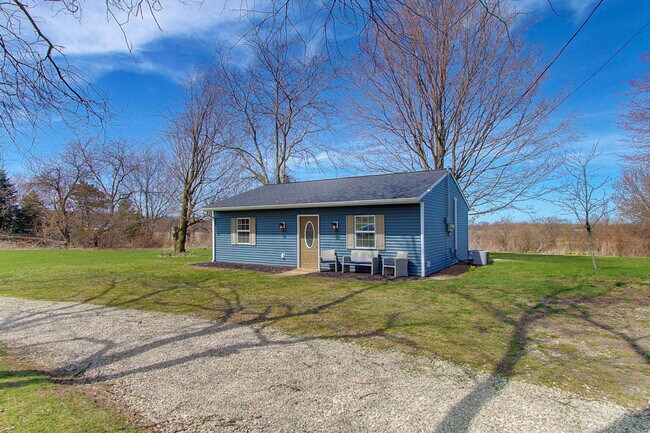 1610 Cooper Foster Park Rd unit ID1061081P, Vermilion, OH 44089 - photo 5