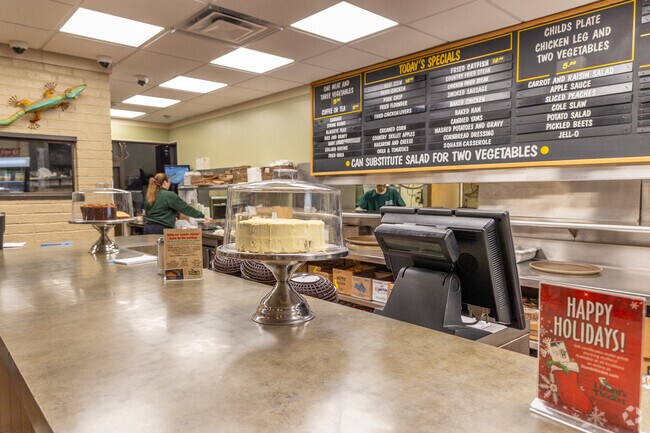 Stop by Lizard's Thicket in Oak Grove for a piece of cake or a fried pork chop.