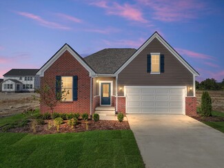 27350 Hidden Trail Ln Unit 12, Lyon Township, MI 48178