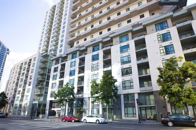 TREO at Kettner unit 522, San Diego, CA 92101 - photo 2