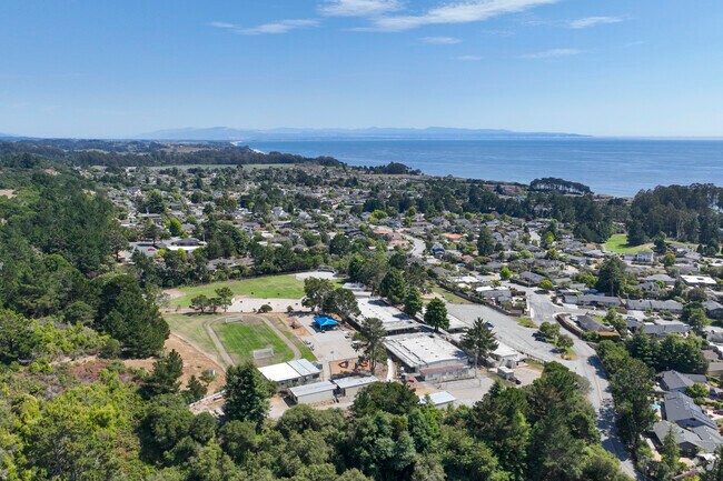 Rio Del Mar Elementary School is right near the ocean.