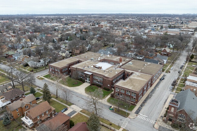 Courses in Reading, Writing, and Literature are available at Everett F. Kerr Middle School.