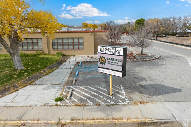 Garfield STEM Magnet and Community School is a unique and nationally recognized magnet school.