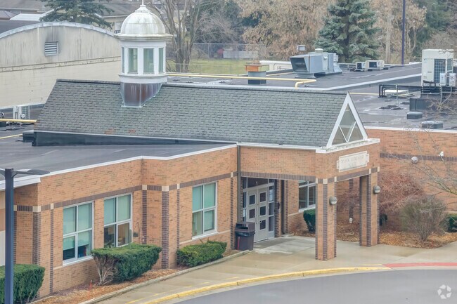 Children can easily walk or bike to Dolsen Elementary School.
