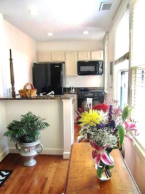 2902 Porter St NW unit 33, Washington, DC 20008 - photo 1