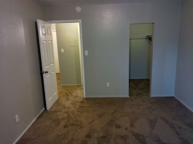 1425 N Yosemite St, Denver, CO 80220 - photo 7