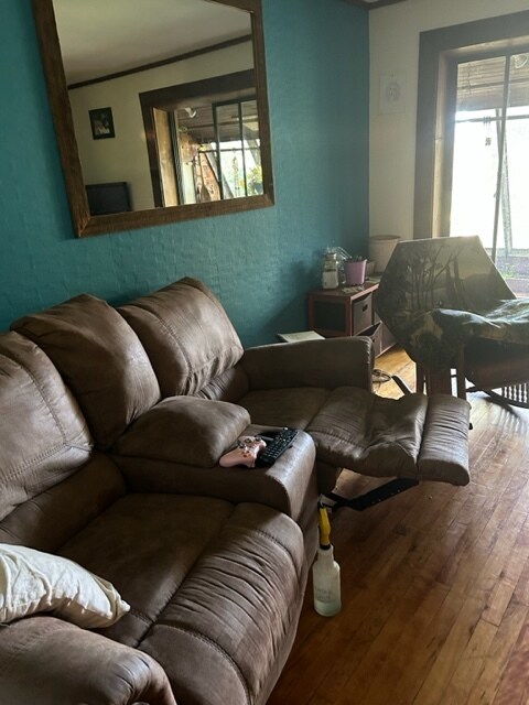 2311 20 1 2 St unit Room 1, Rice Lake, WI 54868 - photo 4