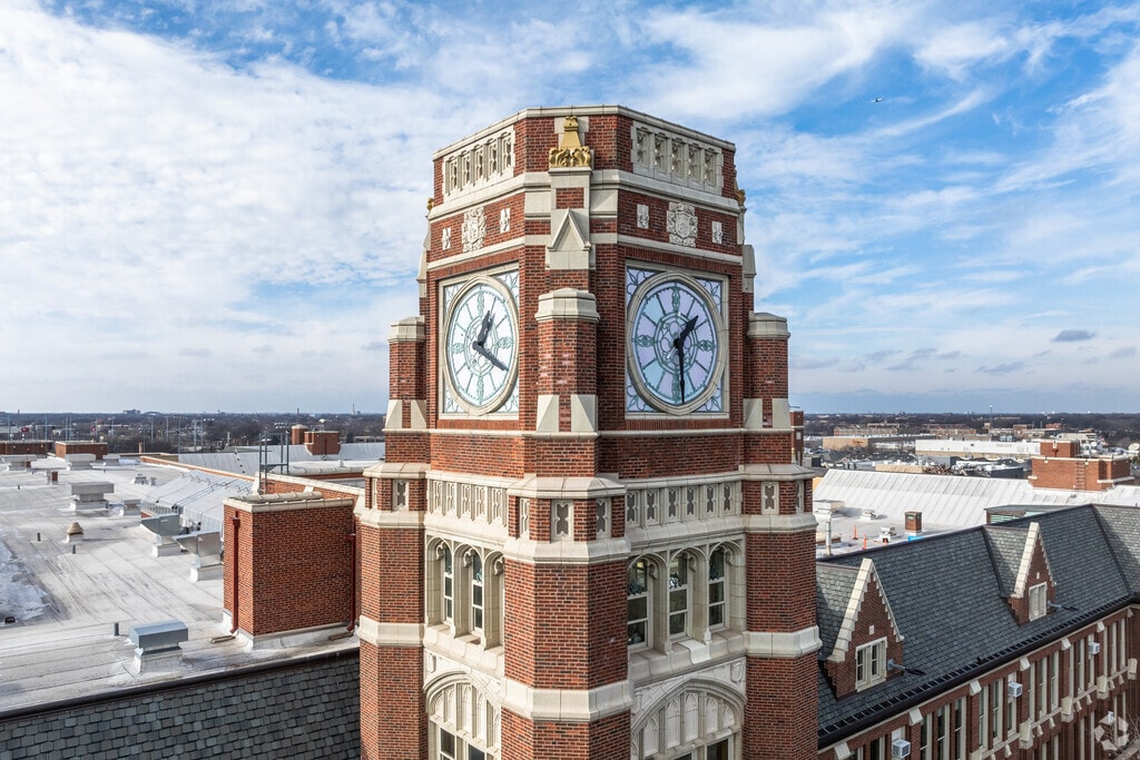 Lane Tech College Prep High School enrolls over 4,300 students in grades 7-12.