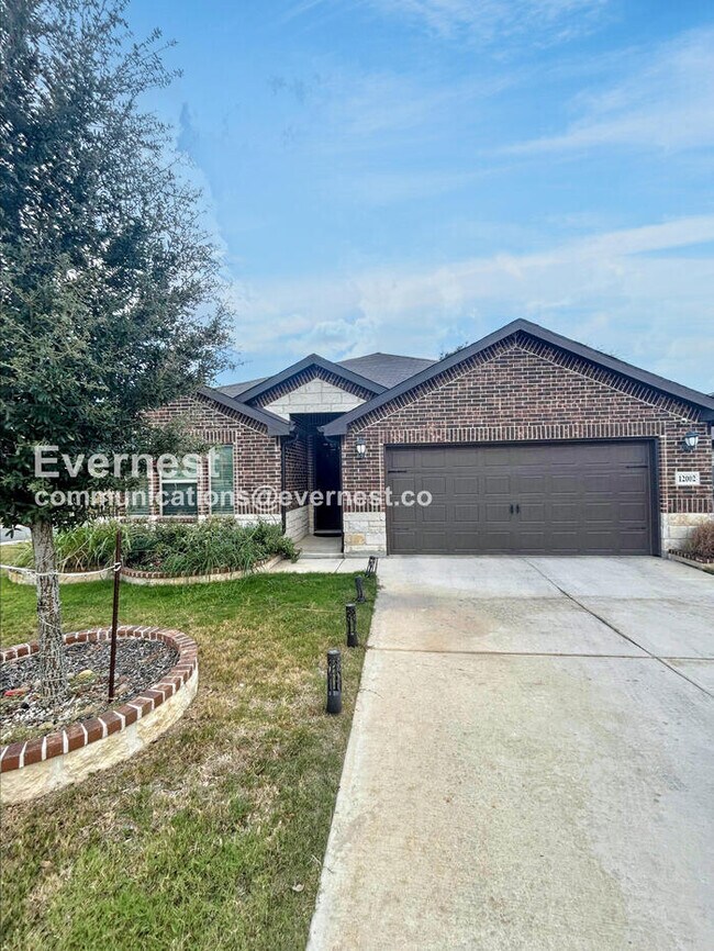 12002 Benetto Alley, San Antonio, TX 78253