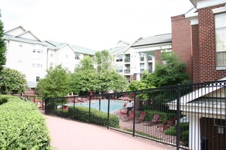 1570 Spring Gate Dr Unit 7414, McLean, VA 22102