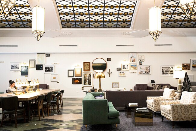 The Lawrence House, Chicago, IL 60640 - photo 2