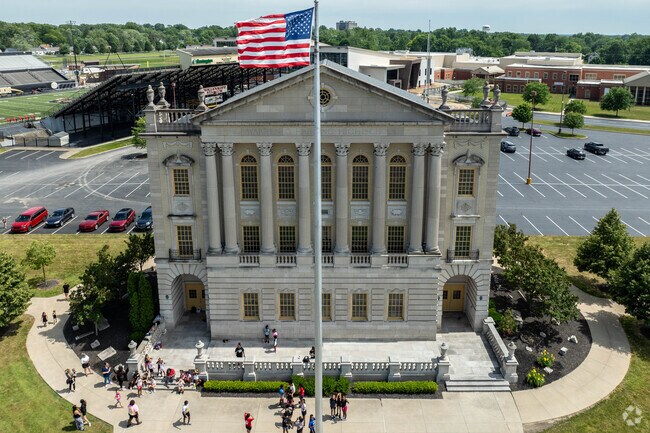 Students excel at Warren G. Harding High School in the Warren neighborhood.
