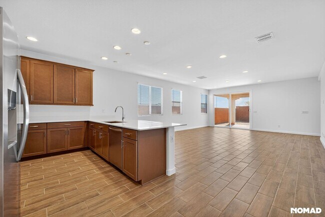 8159 E Paloma Ave, Mesa, AZ 85212 - photo 4