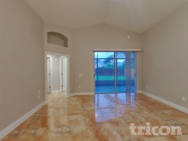 1549 Firewheel Dr, Wesley Chapel, FL 33543 - photo 2