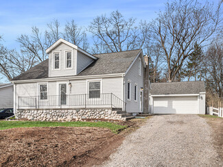 641 Dellwood Dr, Ann Arbor, MI 48103