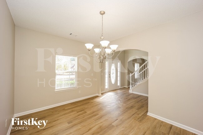 528 Gristmill Ln, Hampton, GA 30228 - photo 4