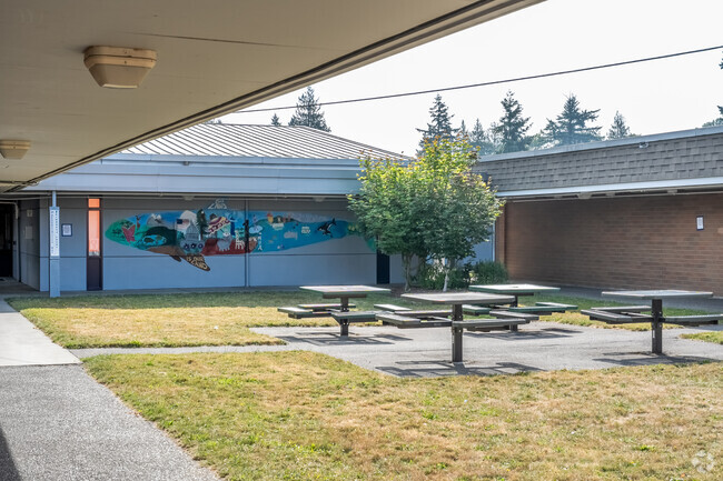 Eat lunch outside at Hilltop Elementary School.