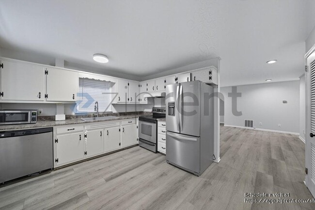 792 Marstevan Dr NE, Atlanta, GA 30306 - photo 4