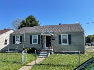 129 Seaboard St, Petersburg, VA 23803