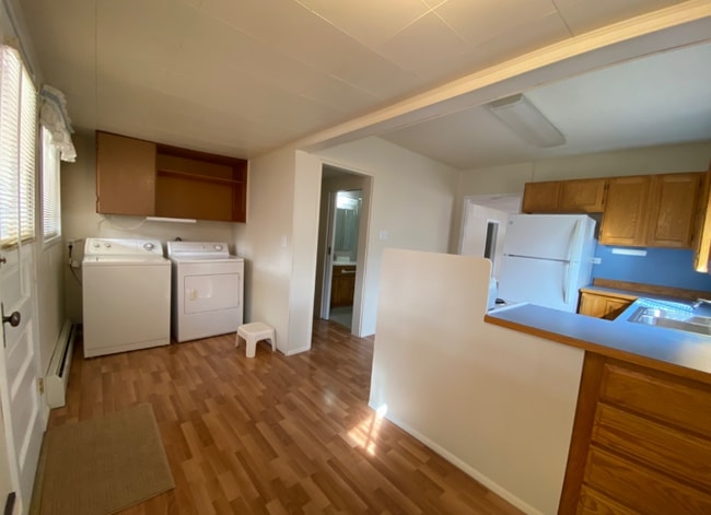 807 S 2nd St, Hamilton, MT 59840 - photo 2