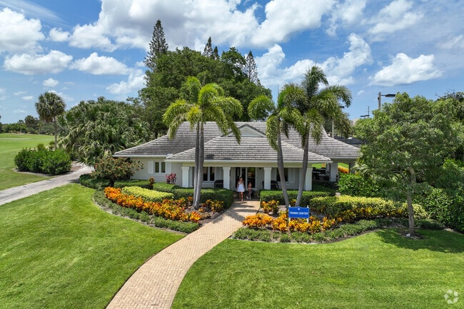 North Palm Beach Country Club offers tennis just minutes away.