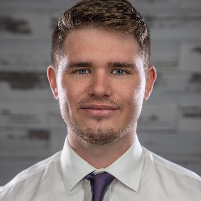 Agent Photo