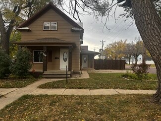 829 W 5th Ave, Mitchell, SD 57301