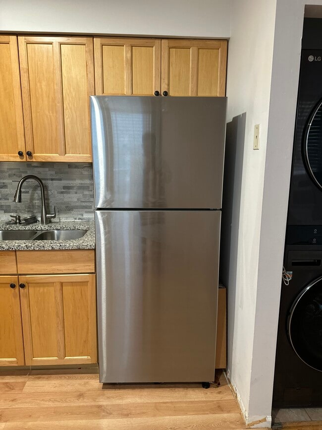 1527 W Sherwin Ave unit 1527 Sherwin, Chicago, IL 60626 - photo 3