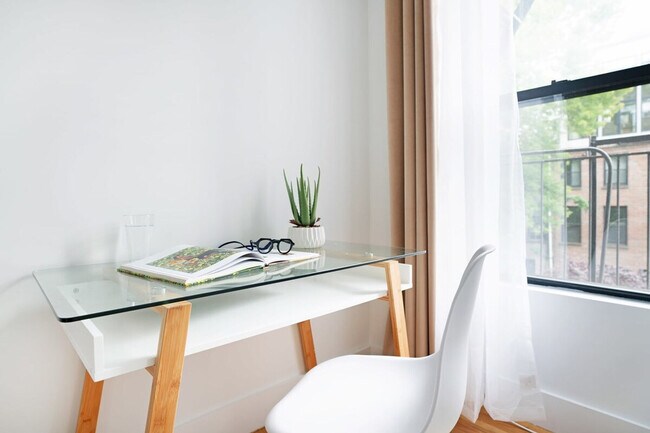 444 W 48th St unit ID1021998P, New York, NY 10036 - photo 6