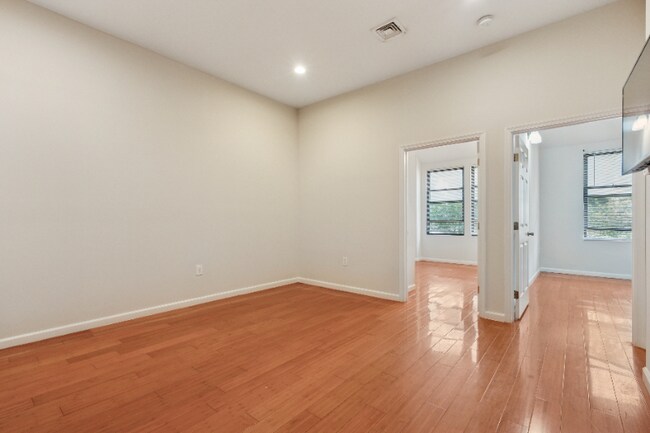 1204 Chestnut St unit A101, Philadelphia, PA 19107 - photo 6