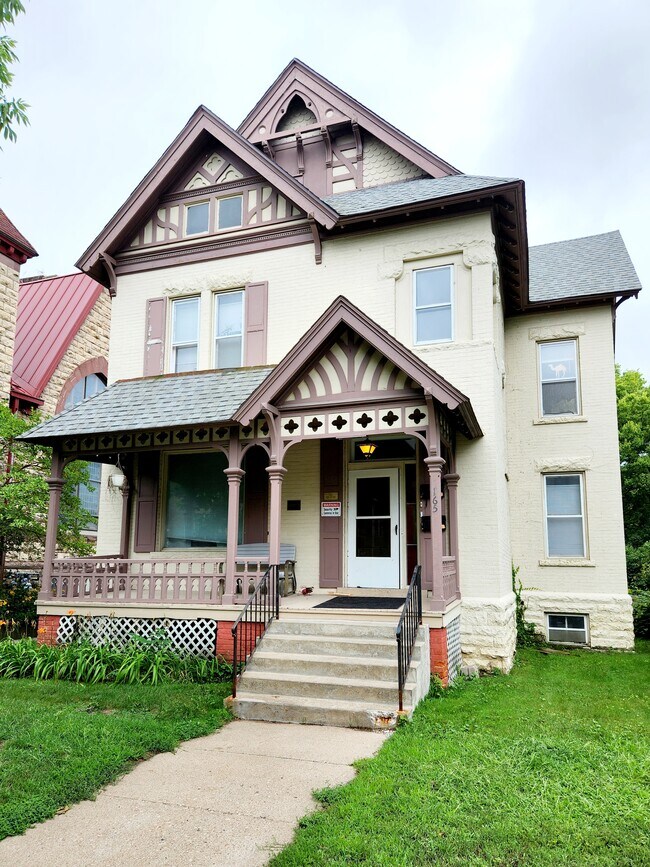 165 W Broadway St unit 2, Winona, MN 55987 - photo 2