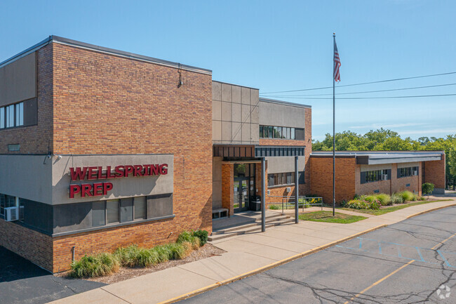Wellspring Preparatory High School is a tuition-free, charter high school in Creston, MI.