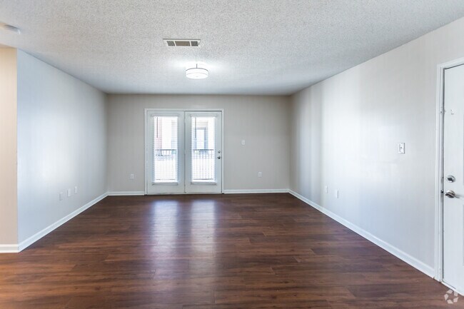 2 BR, 2 BA - Premium - 1,150SF - Living Room