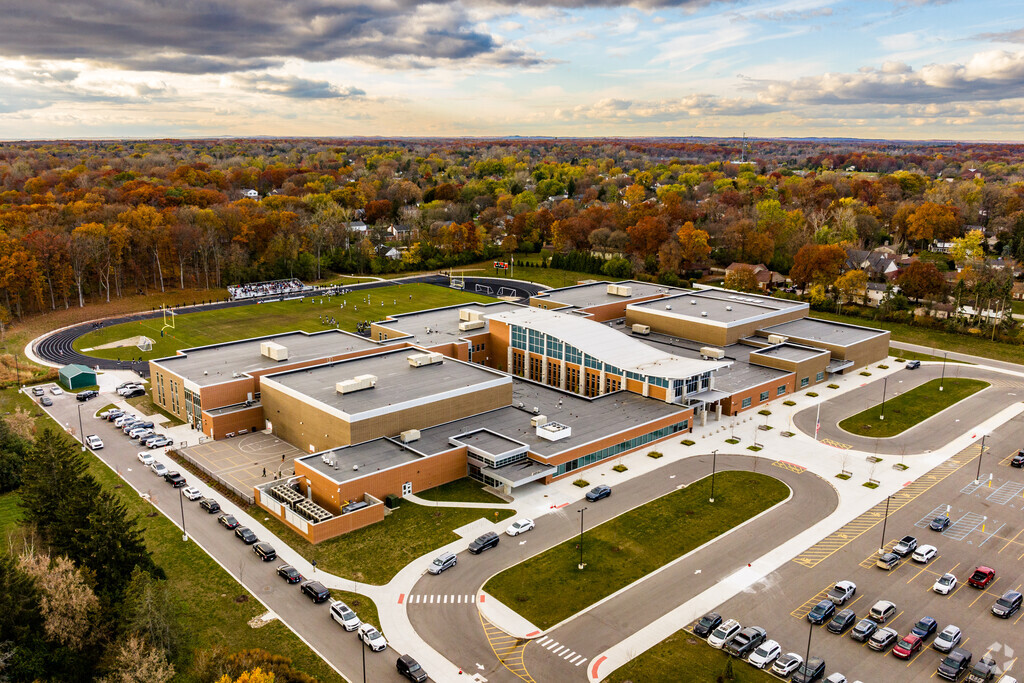 Kids are challenged to excel at West Bloomfield Middle School.